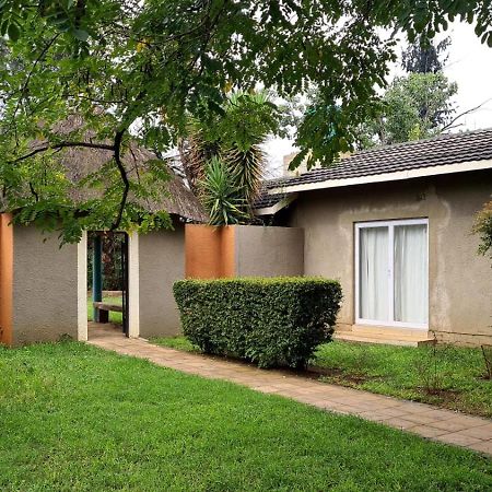 Silken Trap Accommodation No Loadshedding Johannesburg Exterior photo